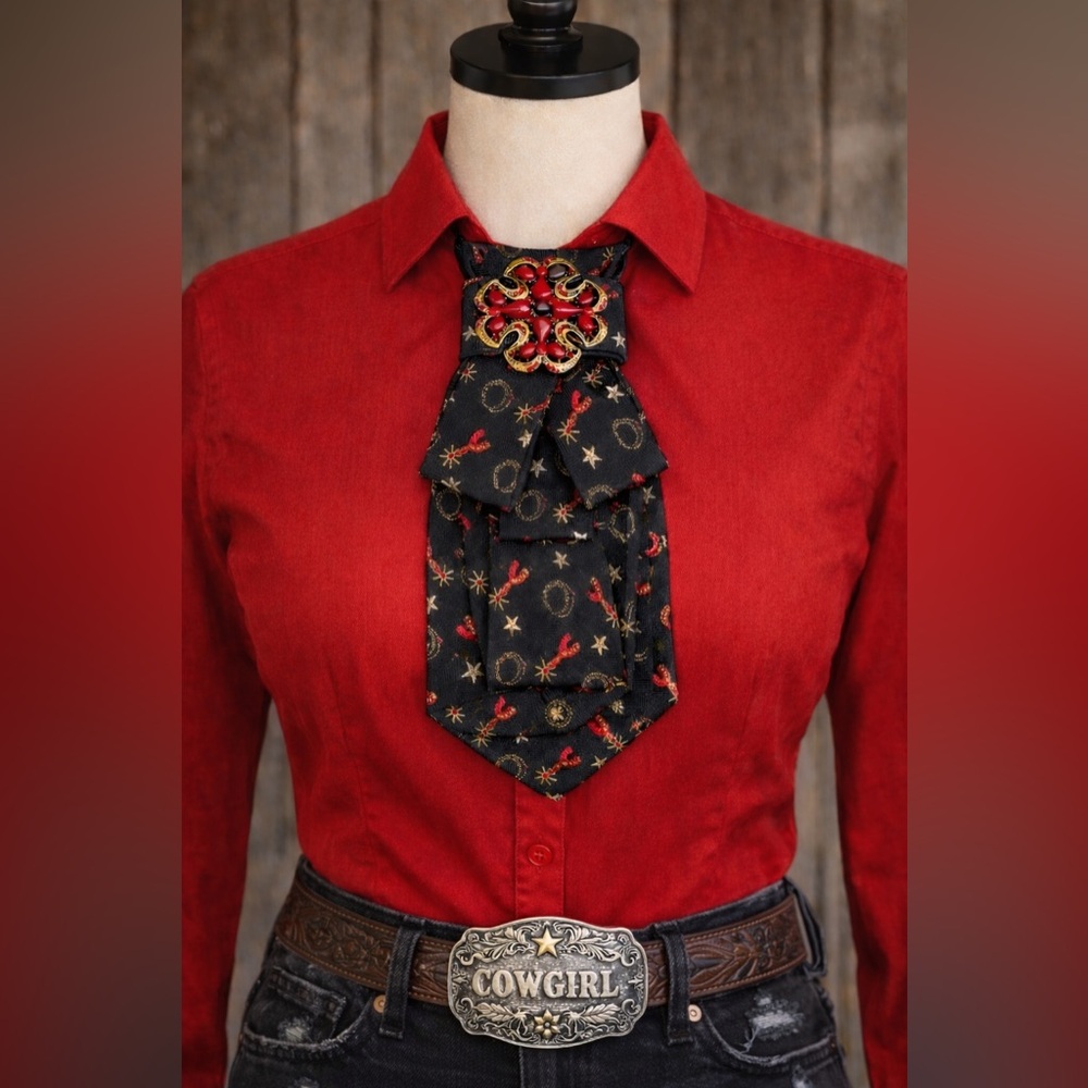 Circle S Western Necktie Necklace Brooch and Chain Rodeo Horse Equestrian - Picture 11 of 11